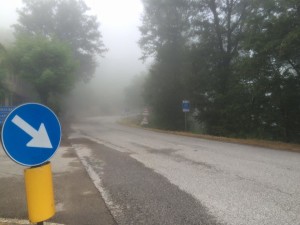 Svolta dl Podere, da qui, per molti km, troveremo tanta ma tanta umidità - e mai più di 18 gradi....